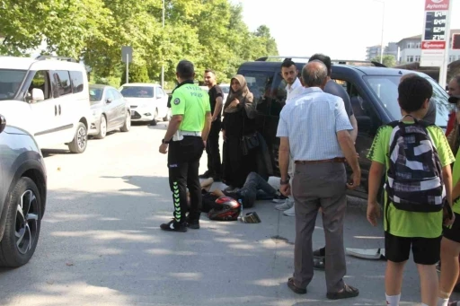 &Ccedil;arşamba&rsquo;da otomobille motosiklet &ccedil;arpıştı: 1 yaralı
