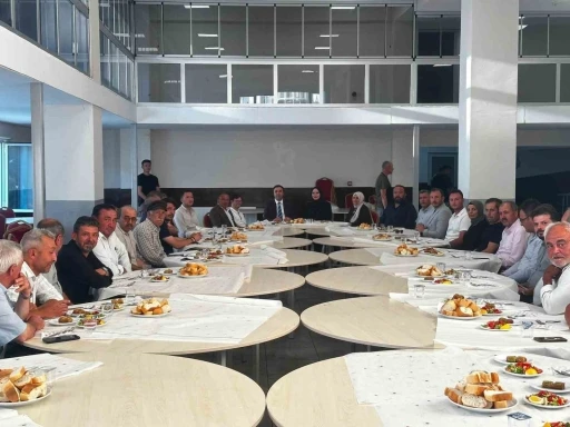 &Ccedil;avdarhisar Kaymakamı Murat Ak&rsquo;a veda programı d&uuml;zenlendi
