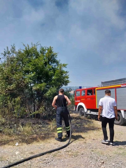 Çaycuma’da çıkan orman yangını korkuttu
