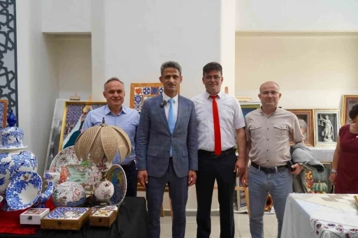 &Ccedil;aycuma&rsquo;da Hayat Boyu &Ouml;ğrenme Haftası sergisi a&ccedil;ıldı
