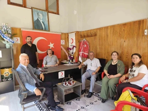 &Ccedil;aycuma Kent Konseyi&rsquo;nden Kızılay Şubesine Ziyaret
