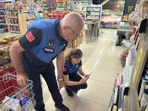 &Ccedil;ayırova&rsquo;da bayram &ouml;ncesi denetimler hız kazandı
