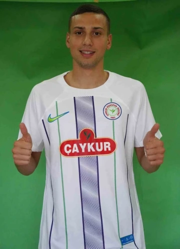 Çaykur Rizespor, Dal Varesanovic’i transfer etti
