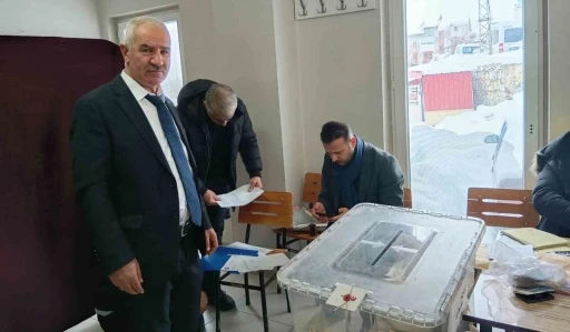 &Ccedil;elikhan Esnaf ve Sanatkarlar Odası&rsquo;nda başkanlık se&ccedil;imi yapıldı
