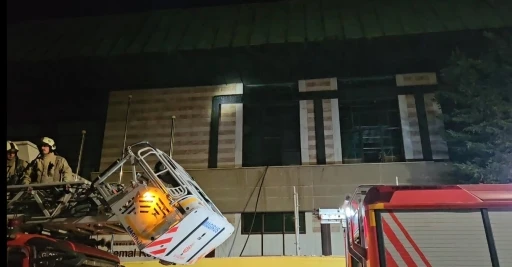 Cemal Reşit Rey Konser Salonu’nda korkutan yangın

