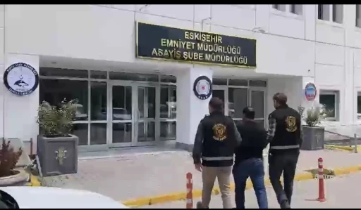&Ccedil;eşitli su&ccedil;lardan haklarında hapis cezası bulunan 4 şahıs yakalandı
