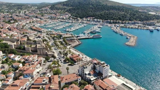 &Ccedil;eşme bayrama hazır: Hedef y&uuml;zde 100 doluluk
