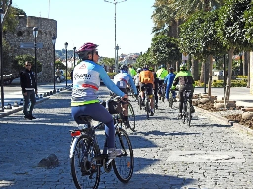&Ccedil;eşme&rsquo;de pedallar, Aydın Apaydın anısına d&ouml;nd&uuml;
