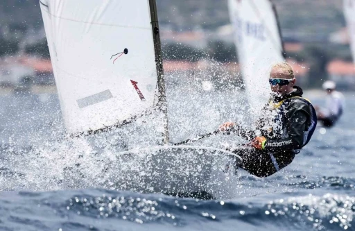 Çeşme’de, yelkende kıyasıya rekabet
