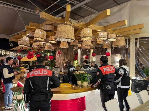 &Ccedil;eşme&rsquo;de yılbaşı &ouml;ncesi eğlence mekanlarına sıkı denetim
