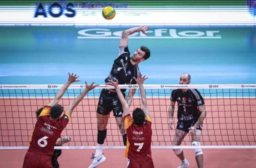 CEV Şampiyonlar Ligi: Halkbank: 3 - Galatasaray: 2
