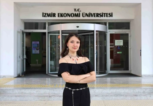 &Ccedil;evirmenler yarışmasına &lsquo;İzmir Ekonomi&rsquo; imzası
