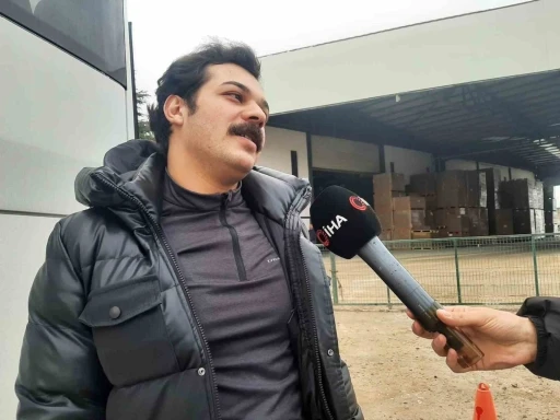 Cezaevlerinden d&uuml;n başlayan tahliyeler bug&uuml;n devam ediyor
