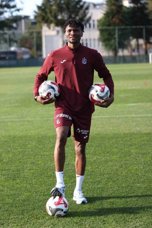 Chibuike Nwaiwu: "Trabzonspor&rsquo;a gelerek doğru bir karar aldım"
