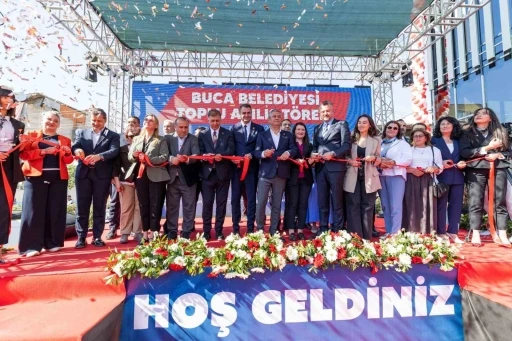 CHP Genel Başkanı &Ouml;zel, Buca&rsquo;da eğitim ve spor merkezlerinin a&ccedil;ılışını yaptı
