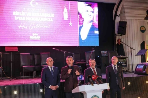 CHP Genel Başkanı &Ouml;zel: "Trump&rsquo;ın kurduğu d&uuml;zen, yeni d&uuml;nya d&uuml;zeni olamaz"
