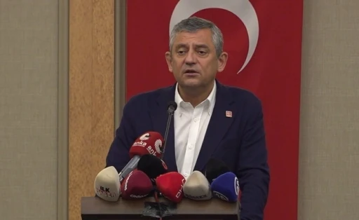CHP Grup Başkanı &Ouml;zg&uuml;r &Ouml;zel: "Ya bu oyunu bozacağız ya yeni bir yol a&ccedil;acağız"
