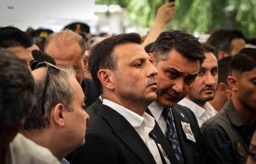 CHP İstanbul İl Başkanı Özgür Çelik: &quot;İstanbul kongresine yönelik bir ifade süreci olduğunu tahmin ediyoruz&quot;
