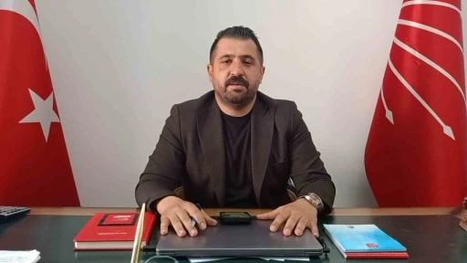 CHP Kars İl Başkanı Onur Uludaşdemir g&ouml;revden alındı

