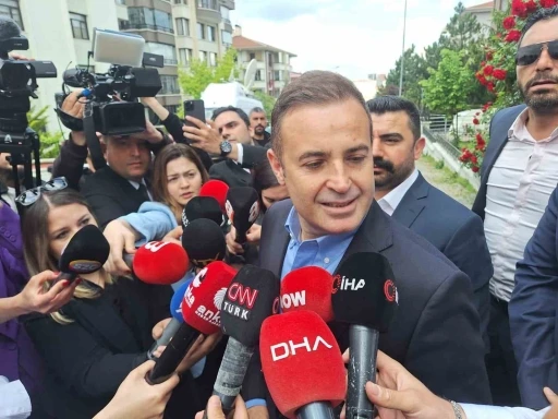 CHP&rsquo;li Ahmet Akın: "Hep beraber bunun &uuml;stesinden geleceğiz, ayağa kalkacağız"
