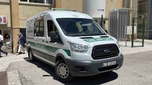 Çiftçi keneden hayatını kaybetti
