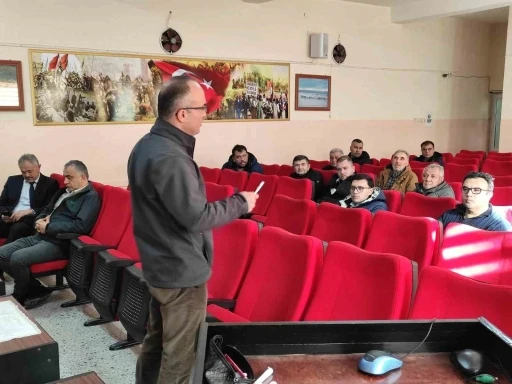 &Ccedil;ift&ccedil;iler TARSİM konusunda bilgilendirildi
