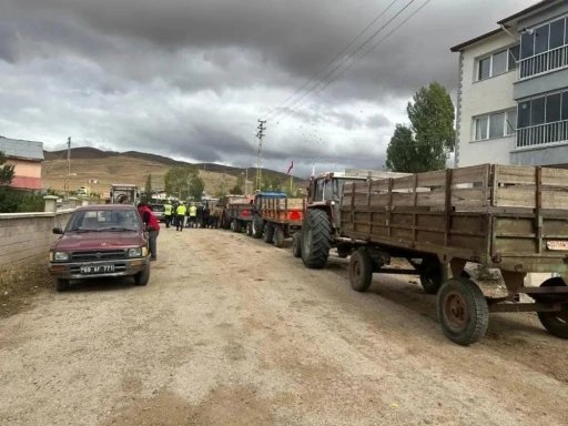 Çiftlere reflektör uyarısı
