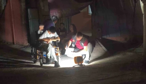 Çıkan tartışmada kendi silahından çıkan kurşunla yaralandı
