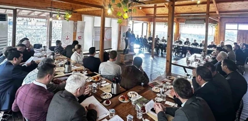 &Ccedil;ilimli eğitimi şurada ele alındı
