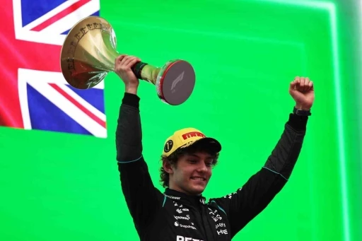 &Ccedil;in Grand Prix&rsquo;sini Kimi Antonelli kazandı
