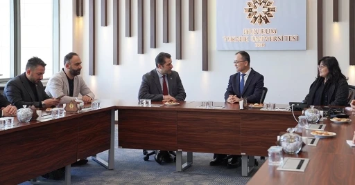 &Ccedil;in Halk Cumhuriyeti B&uuml;y&uuml;kel&ccedil;isi Jiang Xuebin&rsquo;den ET&Uuml;&rsquo;ye ziyaret
