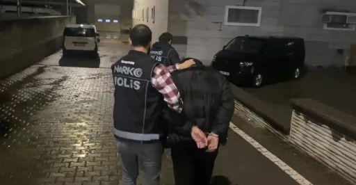 Cinayetten 30 yıl, hırsızlıktan 41 yıl cezası olan h&uuml;k&uuml;ml&uuml;ler yakalandı
