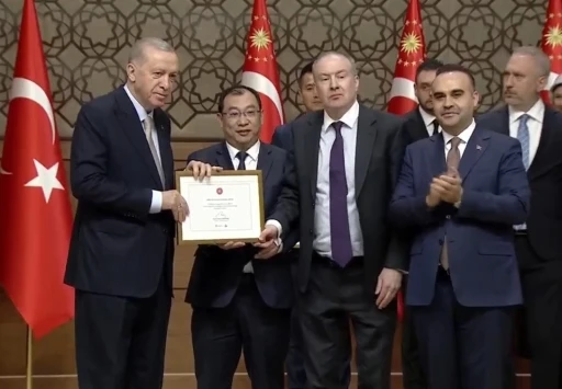 Çinli firmadan Samsun’a 1 milyar dolarlık otomotiv yatırımı
