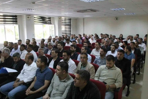 Cizre&rsquo;de okul m&uuml;d&uuml;rleri toplantısında eğitim masaya yatırıldı
