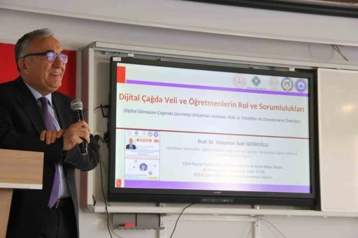 Cizre&rsquo;de "Anne Baba Okulu" konferansı
