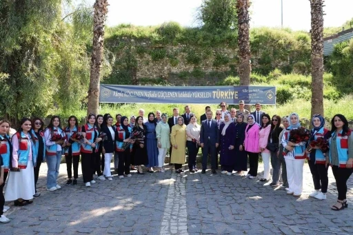 Cizre&rsquo;de tarihi Bırca Belek Parkında anlamlı Anneler G&uuml;n&uuml; kutlaması
