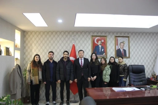 Cizre Milli Eğitim M&uuml;d&uuml;r&uuml; İke, il&ccedil;eye atanan &ouml;ğretmenlerle buluştu
