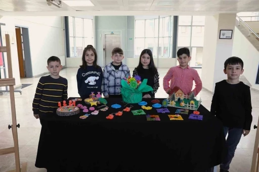 &Ccedil;ocuk eğitim merkezi &ouml;ğrencilerinden Sanatsal Yolculuk Sergisi
