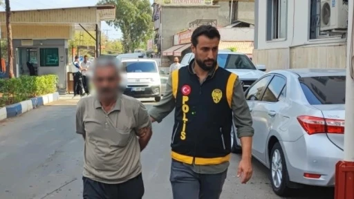 Çocuklara sopayla saldıran şahıs tekrar gözaltına alınarak tutuklandı
