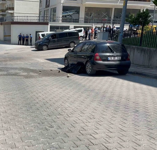 &Ccedil;&ouml;p kamyonunun &ccedil;arptığı yaşlı adam hayatını kaybetti
