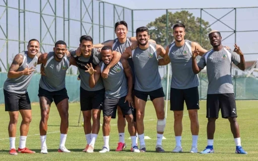 Corendon Alanyaspor, Burdur kampında yeni sezon hazırlıklarını s&uuml;rd&uuml;rd&uuml;

