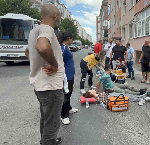 &Ccedil;orlu&rsquo;da ATV ile motosikletin &ccedil;arpıştığı kazada 2 kişi yaralandı
