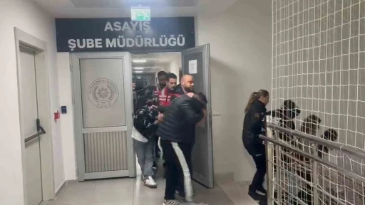 Çorlu’da fuhuş operasyonu: 6 şüpheli yakalandı
