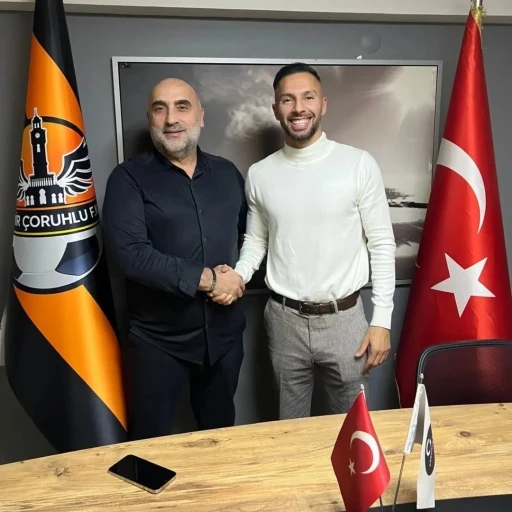 &Ccedil;oruhlu FK, Yasin &Ouml;ztekin&rsquo;i kadrosuna kattı
