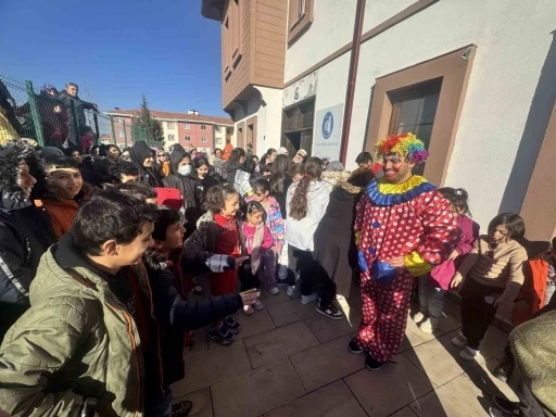 &Ccedil;orum Belediyesi&rsquo;nde dolu dolu yarıyıl tatili etkinliği
