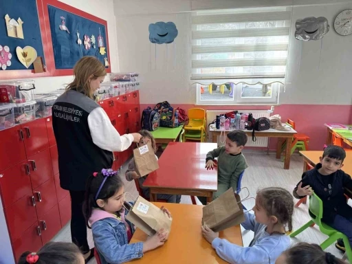 &Ccedil;orum Belediyesi&rsquo;nden &ccedil;ocuklara Ramazan ikramı
