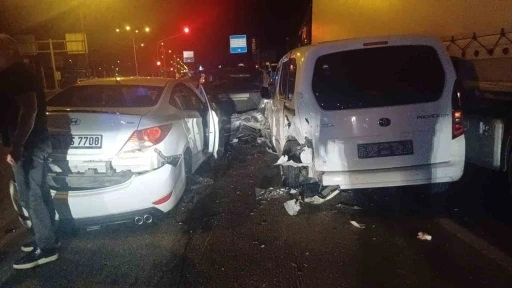 Çorum’da 5 araçlı zincirleme trafik kazası
