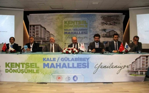 &Ccedil;orum&rsquo;da iki mahallede ger&ccedil;ekleştirilecek kentsel d&ouml;n&uuml;ş&uuml;m projeleriyle ilgili vatandaşlar bilgilendirildi
