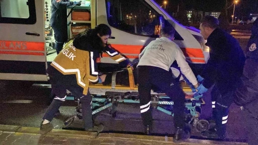 &Ccedil;orum&rsquo;da motosiklet yayaya &ccedil;arptı: 2 yaralı
