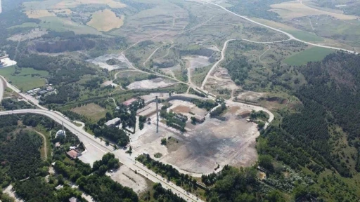&Ccedil;orum&rsquo;daki atıl &ccedil;imento fabrikası arazisini cazibe merkezine d&ouml;n&uuml;şt&uuml;recek projede ihale tarihi netleşti
